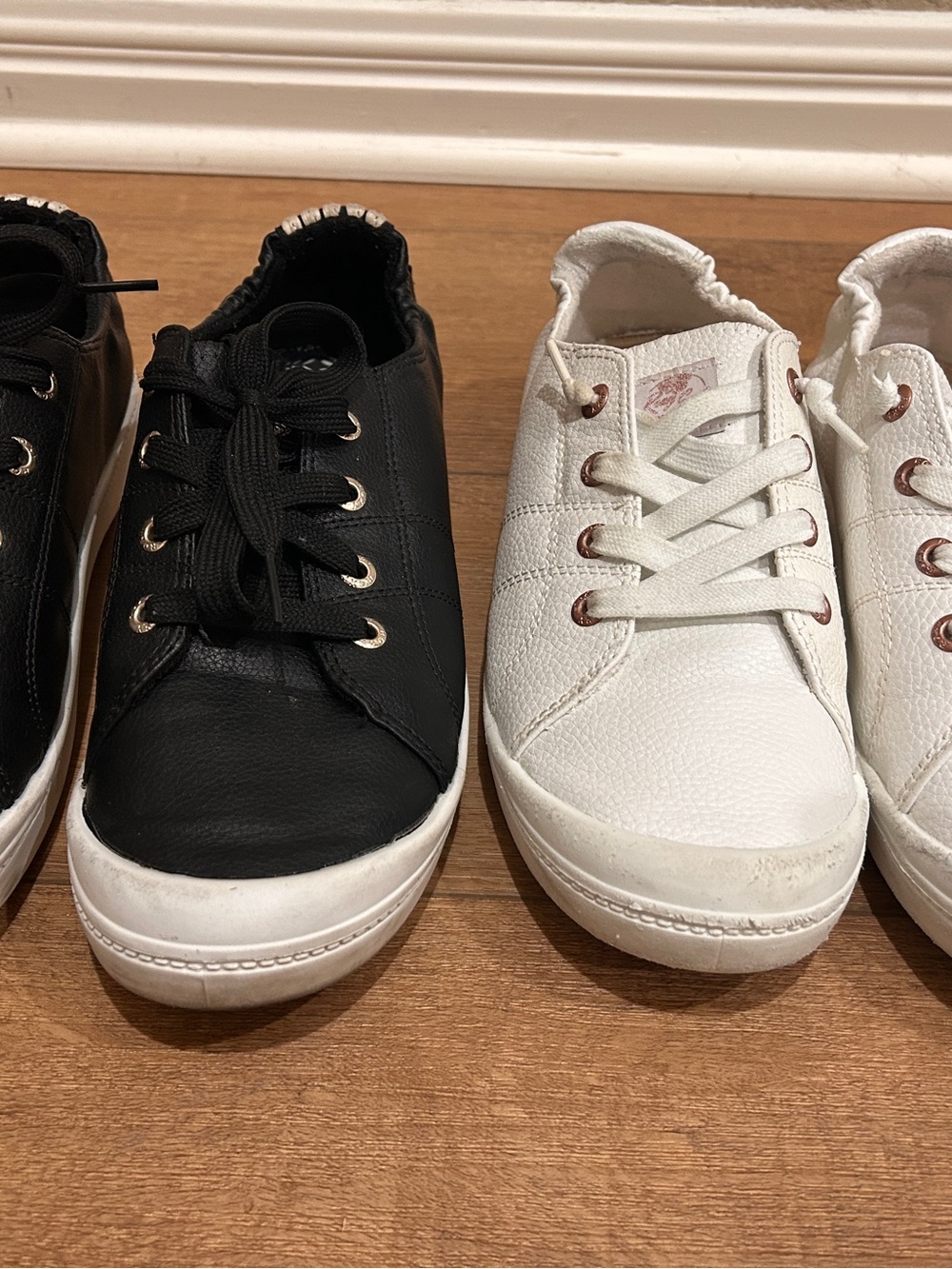 Two Pair Roxy Bayshore